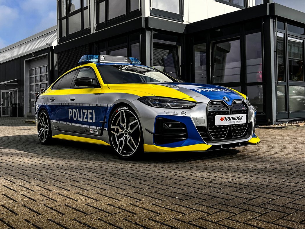 Policejní BMW i4 by AC Schnitzer