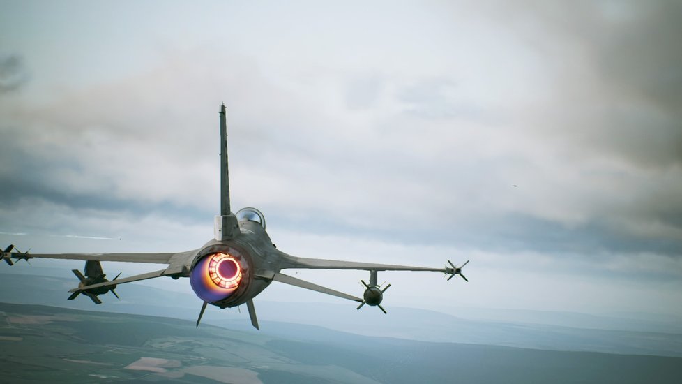 Ace Combat 7: Skies Unknown pro PlayStation 4