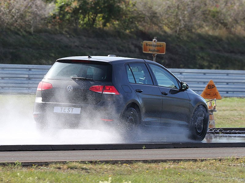 ADAC otestoval letní pneumatiky v rozměru 205/55 R16