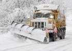 ADAC radí: Jak předjíždět sněžný pluh
