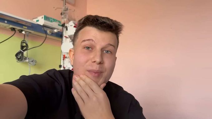 Bojovník Choma skončil ve špitále: Byl jsem nalomený, ale pak... Bojovník Choma skončil ve špitále: Byl jsem nalomený, ale pak...