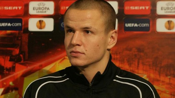 Adam Hloušek dříve makal na hřišti, nyní vydělává jako běžný člověk.