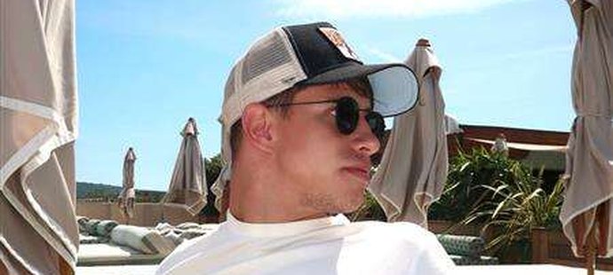 Adam Hložek se slunil v Saint-Tropez.