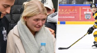 Smutek a solidarita britských fanoušků: Na mrtvého hokejistu vybrali stovky tisíc korun!