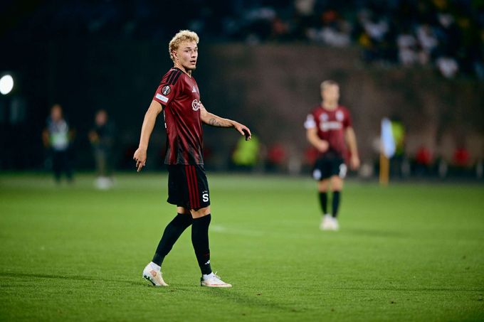 ONLINE: Olomouc - Sparta. Pražany čeká těžký duel na hřišti Sigmy. Singhateh v základu ONLINE: Olomouc - Sparta. Pražany čeká těžký duel na hřišti Sigmy. Singhateh v základu