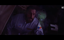 Trailer k filmu Kosmonaut z Čech láká diváky: Adam Sandler s českou vlajkou