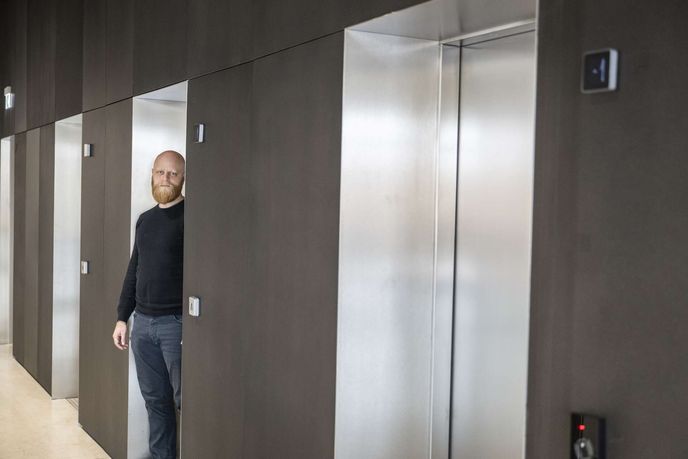 Adam Valenta Adam Valenta