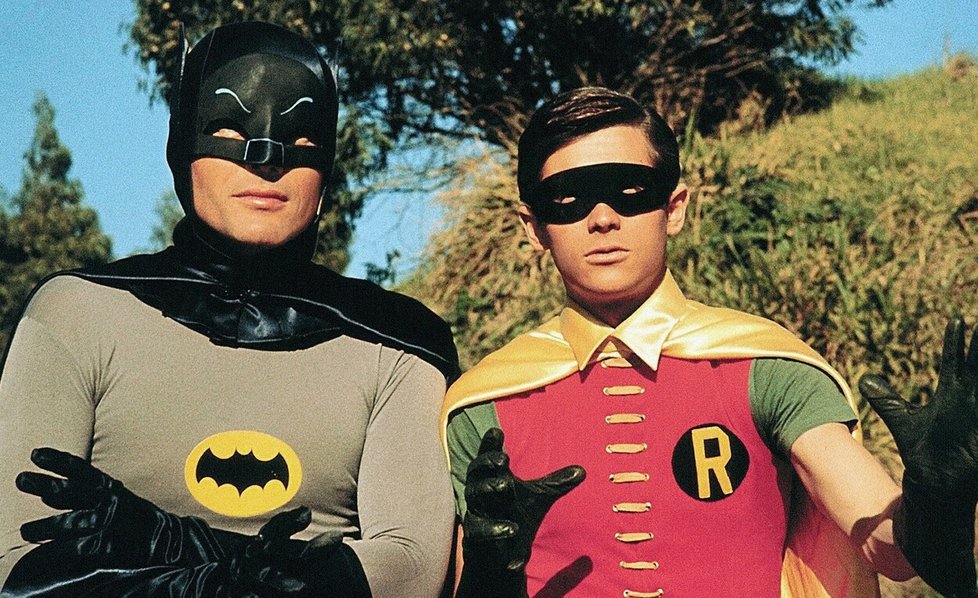 Adam West jako Batman