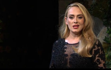 Zpěvačka Adele v shot Saturday Night Live