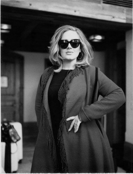 Adele za poslední měsíce zhubla několik kilogramů.