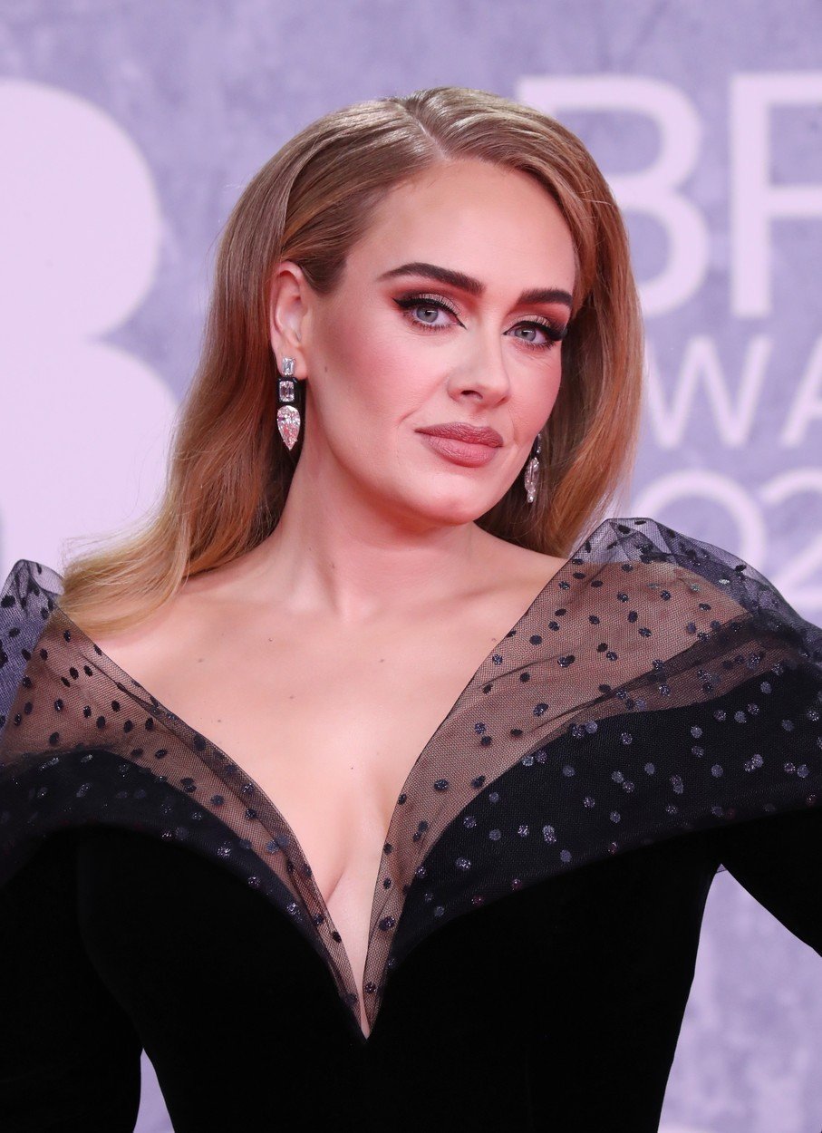 Zpěvačka Adele na předávání hudebních cen Brit Awards