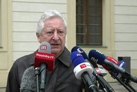 Generál Zůna po návštěvě u Pavla: Zůstane Řehka náčelníkem? A co Ukrajina a muniční iniciativa?
