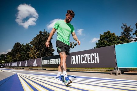 Nové běžecké boty vyzkoušel i fotbalista Lukáš Vácha