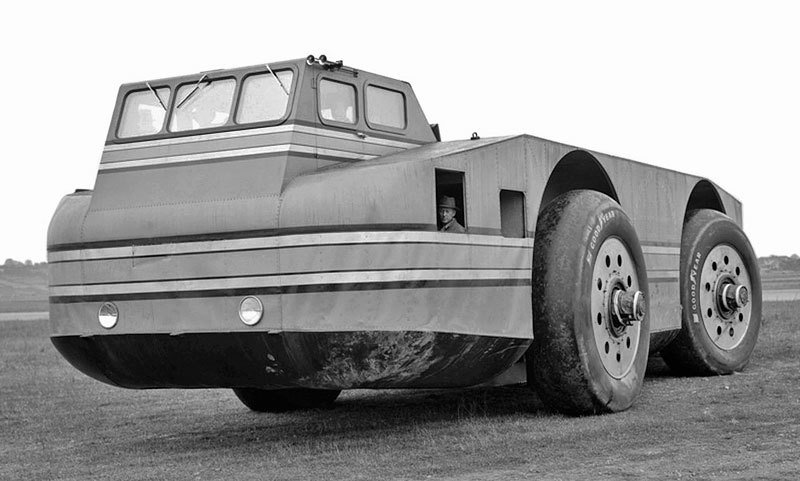 Admiral-Byrd Penguin 1 Snow Cruiser (1939)