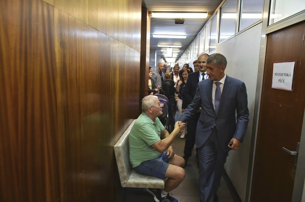 Premiér Andrej Babiš (ANO) s vládou v demisi na návštěvě Ústeckého kraje (14. 5. 2018)