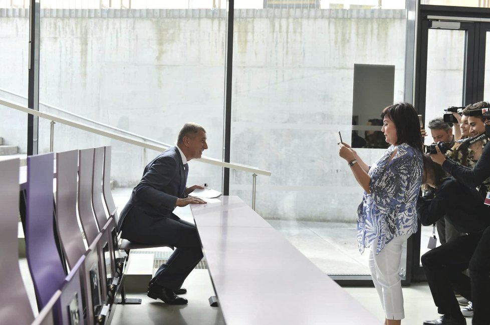 Premiér Andrej Babiš (ANO) s vládou v demisi na návštěvě Ústeckého kraje (14.5 2018)