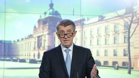 Andrej Babiš se coby premiér vrací do Strakovy akademie