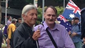 Dvojník Adolfa Hitlera přišel na protiislámskou demonstraci v Austrálii.