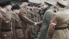 Podrobné detaily Hitlerovy smrti i osudu ostatků: Poslední kusy těla mají prý Rusové v archivech