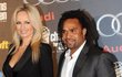 Adriana Sklenaříková a Christian Karembeu. Adriana Sklenaříková a Christian Karembeu.