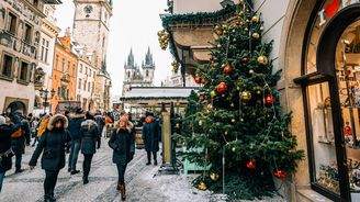 Vydejte se za kouzelnou atmosférou Vánoc na nejkrásnější adventní trhy nejen v Česku!