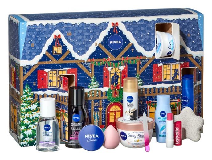 Adventní kalendář, Nivea, notino.cz, 899 Kč Adventní kalendář, Nivea, notino.cz, 899 Kč