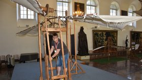 Unikátní výstava na zámku Kozel: Da Vinciho létající stroje můžete rozpohybovat