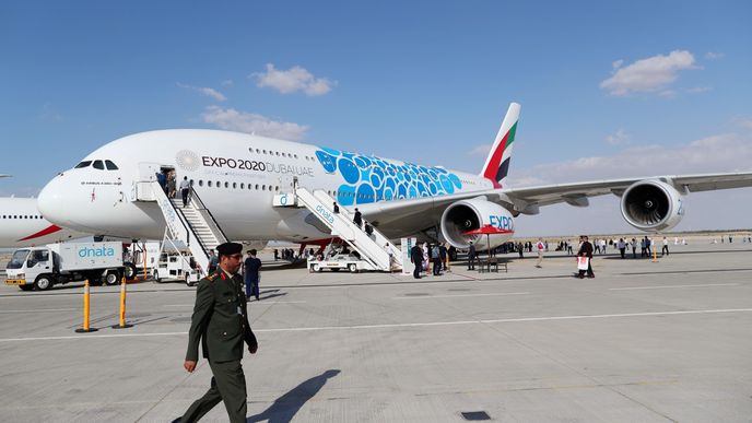 Aerosalon v Dubaji: Airbus A380 aerolinek Emirates