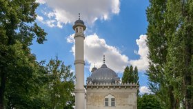 Mešity jsou dnes již běžnou součástí německých měst.
