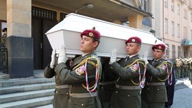 Poslední rozloučení s vojákem Patrikem Štěpánkem