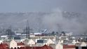 Kouř po výbuchu u kábulského letiště