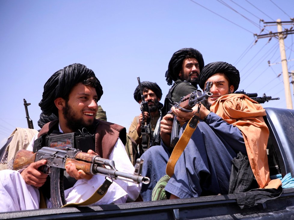 Jednotky Tálibánu v Kábulu.