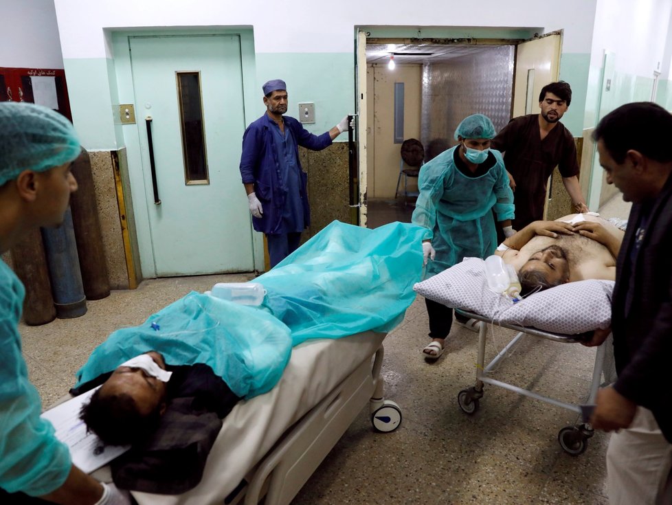 Afghánistánem otřásly další sebevražedné výbuchy.