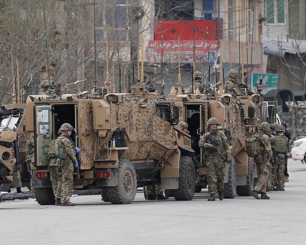 Vojáci NATO v Afghánistánu