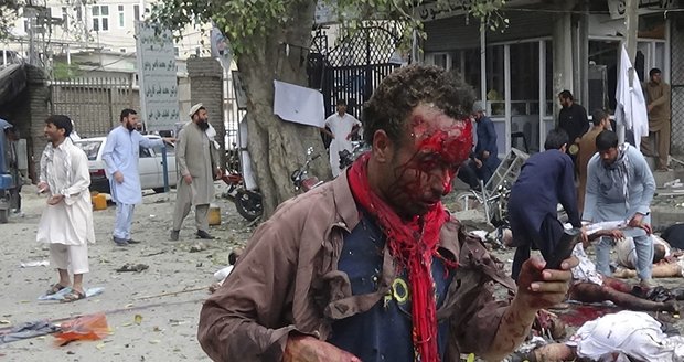 Sebevražedný útok v Afghánistánu: Zahynuly tři desítky lidí!