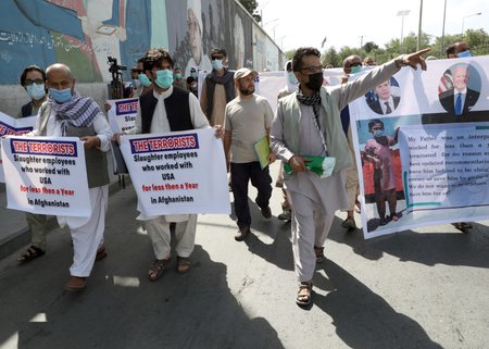 Manifestace afghánských tlumočníků v Kábulu