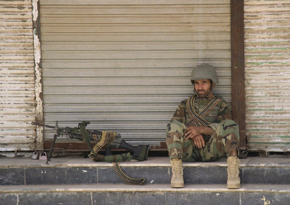 Afghánský voják v Kunduzu
