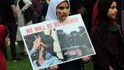 Protesty v Londýně proti nadvládě Tálibánu v Afghánistánu. Protesty v Londýně proti nadvládě Tálibánu v Afghánistánu.