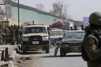 Výbuch bomby zabil v Afghánistánu pět zahraničních vojáků