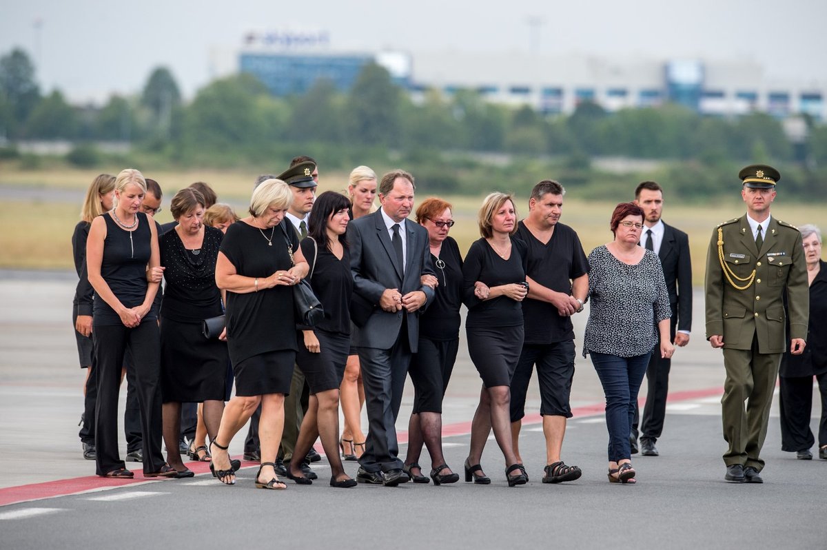 Rodiny padlých vojáků přepadl velký smutek