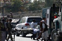 U konvoje s viceprezidentem se odpálil atentátník: Dva mrtví v centru Kábulu