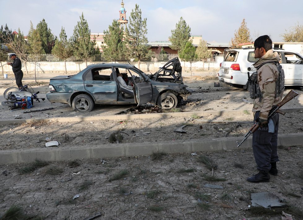 Výbuchy a útoky jsou v Afghánistánu takřka na denním pořádku, civilisté dál umírají