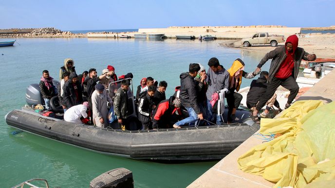 Nebezpečná cesta do Evropy: Mnoho migrantů se utopí.