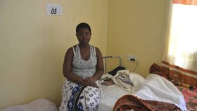 Africká žena v nemocnici (ilustrační foto)