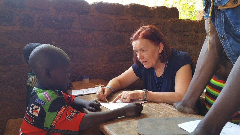 Paní Ludmila zasvětila svůj život pomoci lidem ve Středoafrické republice.