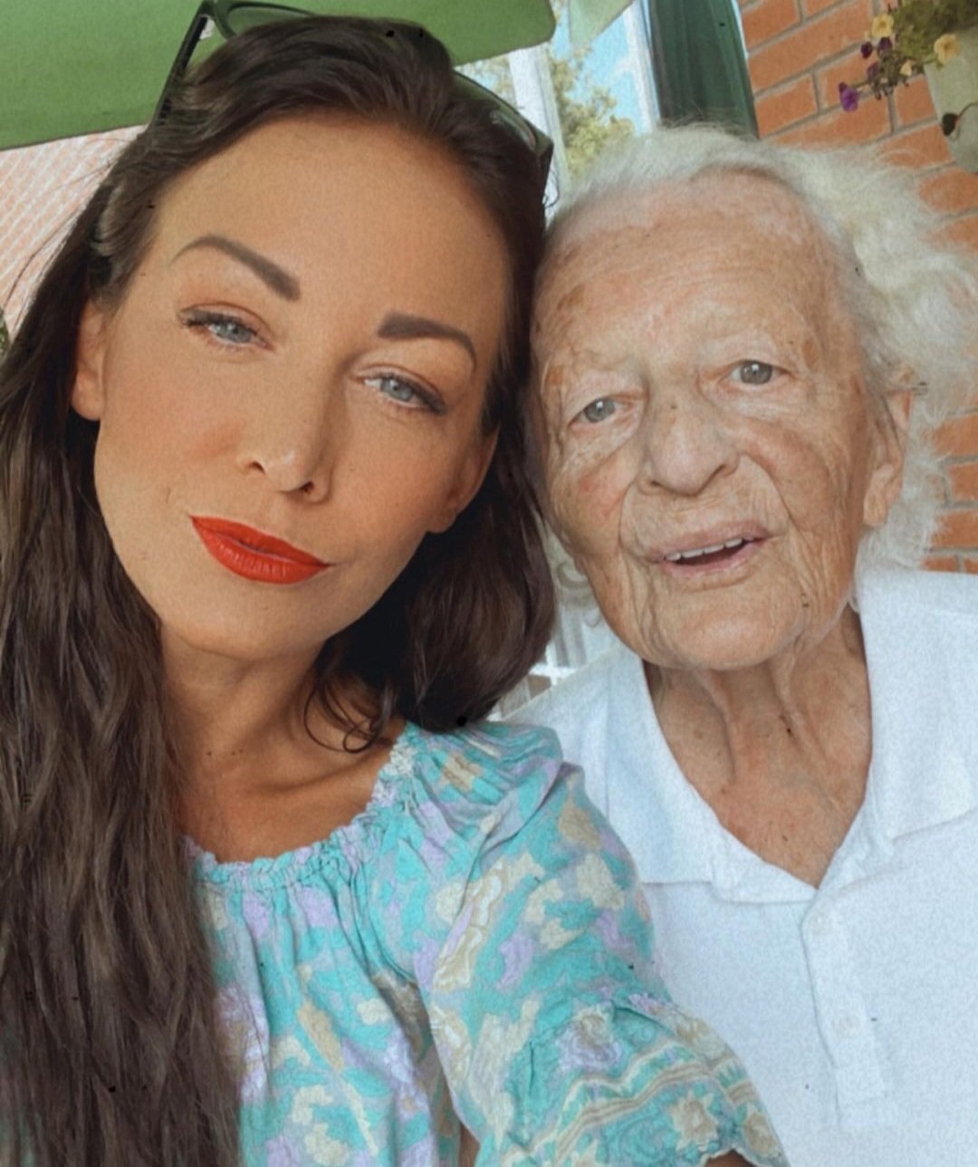 Agáta Hanychová s milovanou babičkou.