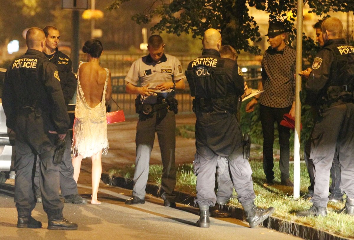 Policie čin kvalifikovala jako loupežné přepadení.