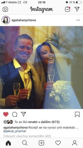 Agáta Prachařová zasypala svůj profil na instagramu fotkami a statusy, z nichž je patrné, že se v jejím manželství s Jakubem něco děje.