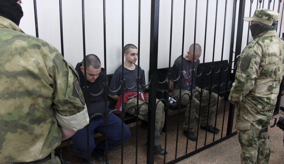 Aiden Aslin, Shaun Pinner a Saadun Brahim: Trojice zadržená proruskými separatisty
