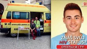 Kampaň ČSAP. Po Praze najdete sanitky, kde vás otestují na HIV na počkání.